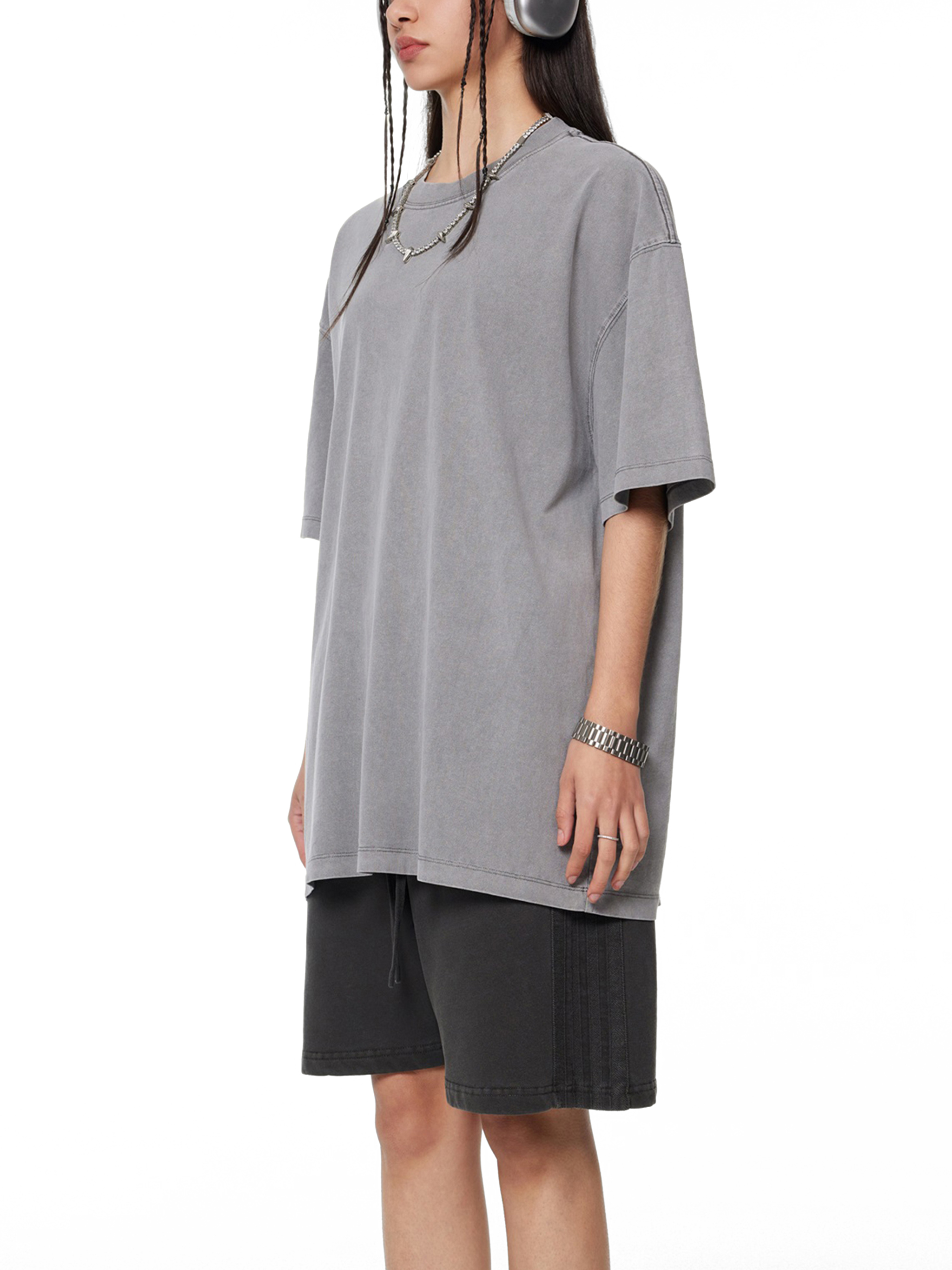 Premium Clothing Print-on-Demand & Dropshipping Services